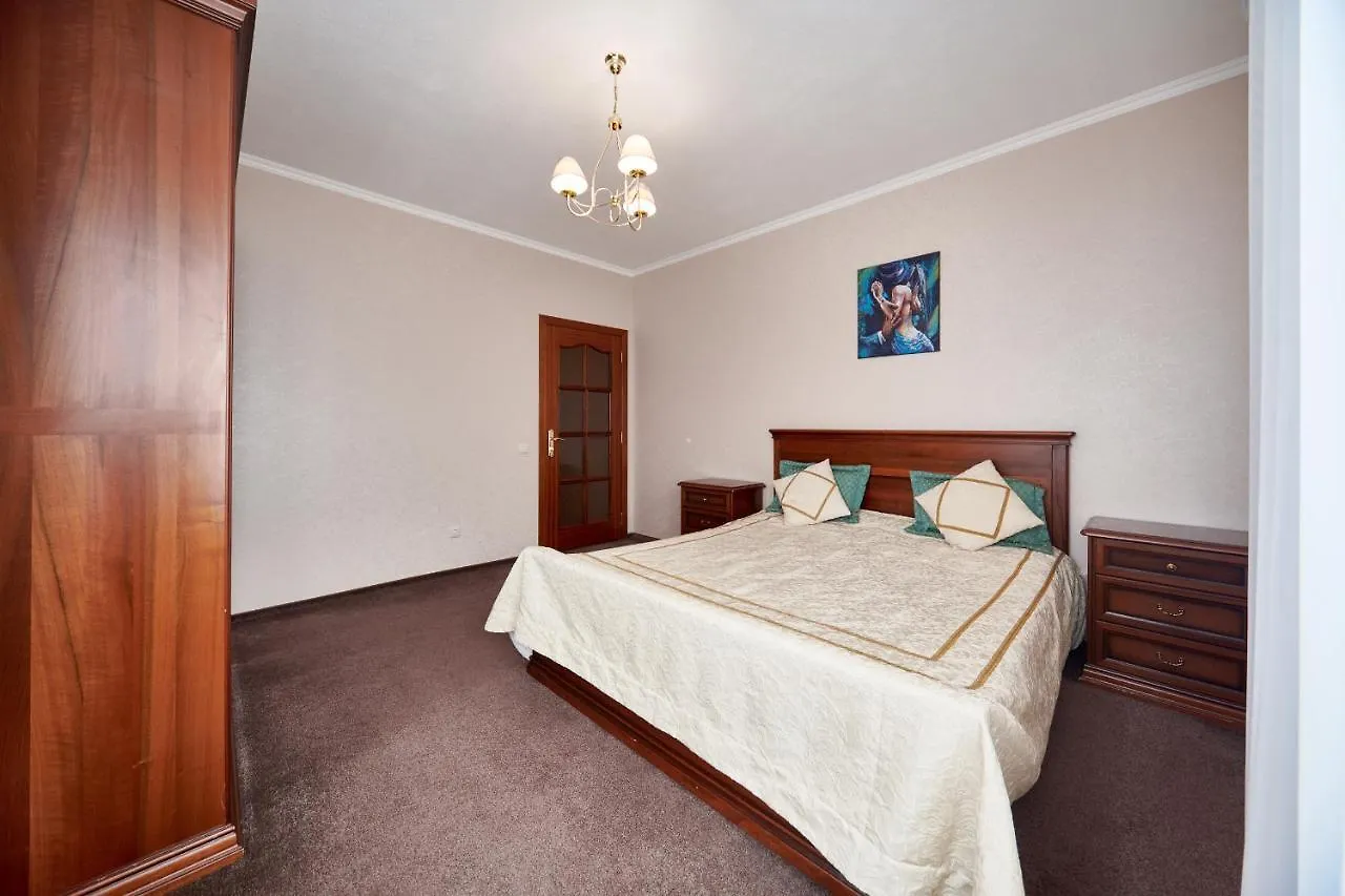 3 Bedroom Apartment Tymoshenko Street 29 Kiev